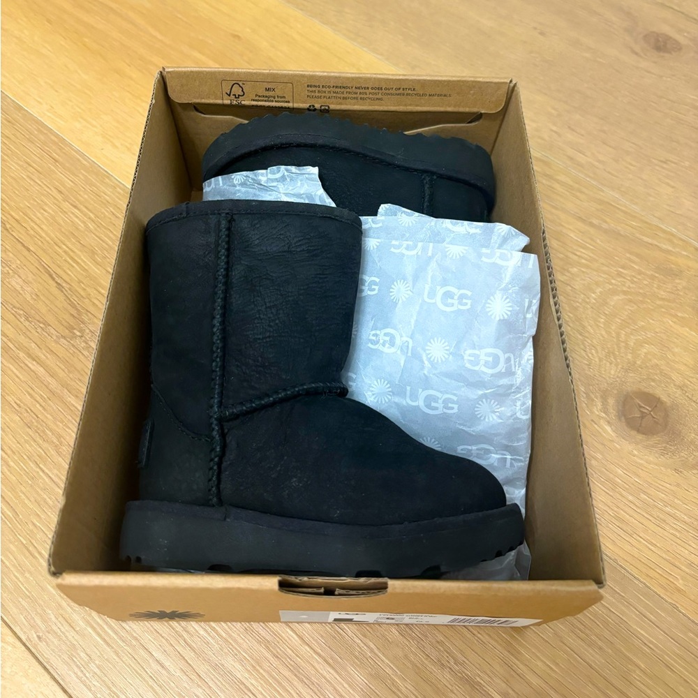 SOLD - UGG Toddler Classic II Weather Short boot